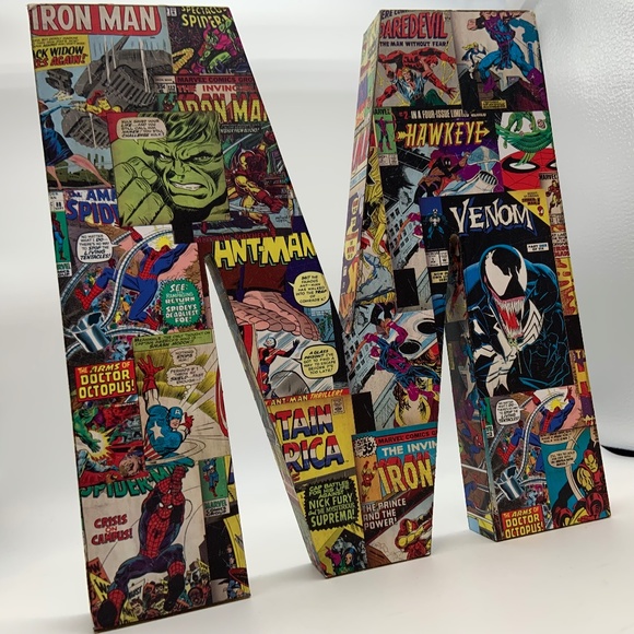 Marvel Comics Letter M Wall Hanging Retro Comics Wooden Wall Decor - Picture 7 of 16